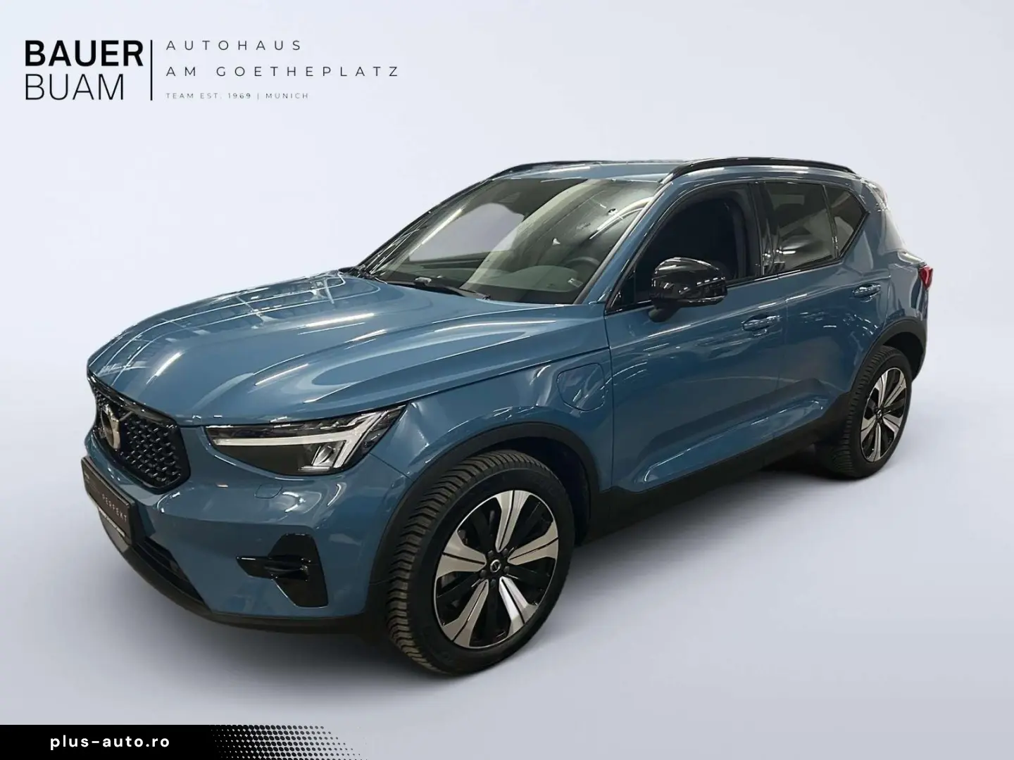 VOLVO XC40 Plus Dark Recharge Plug-In Hybrid 2WD