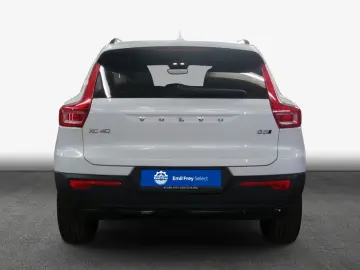 VOLVO XC40 B5 B AWD Ultimate Dark
