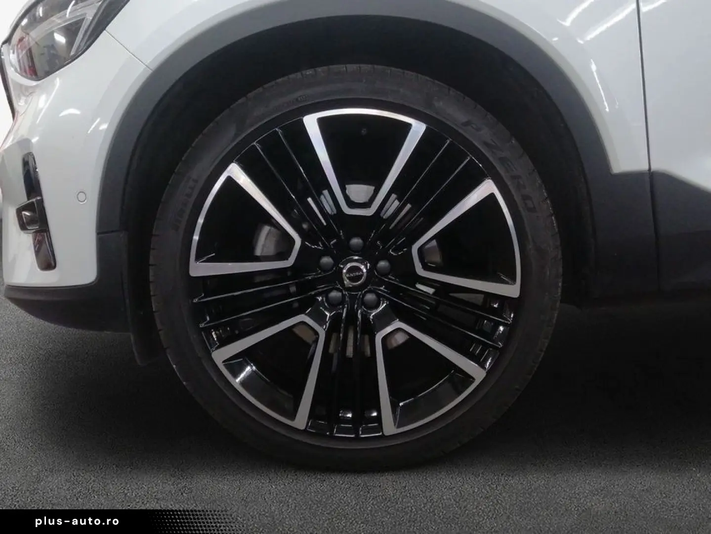 VOLVO XC40 B5 B AWD Ultimate Dark