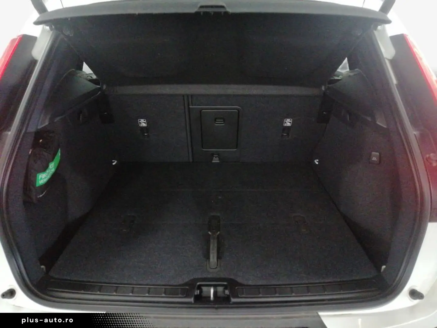 VOLVO XC40 B5 B AWD Ultimate Dark