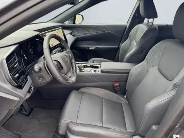 Lexus RX 450h   2 5 l E-CVT  4x4 Plug-in LUXURY