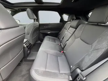 Lexus RX 450h   2 5 l E-CVT  4x4 Plug-in LUXURY