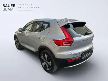 VOLVO XC40 Ultimate Bright Recharge Plug-In Hybrid 2WD