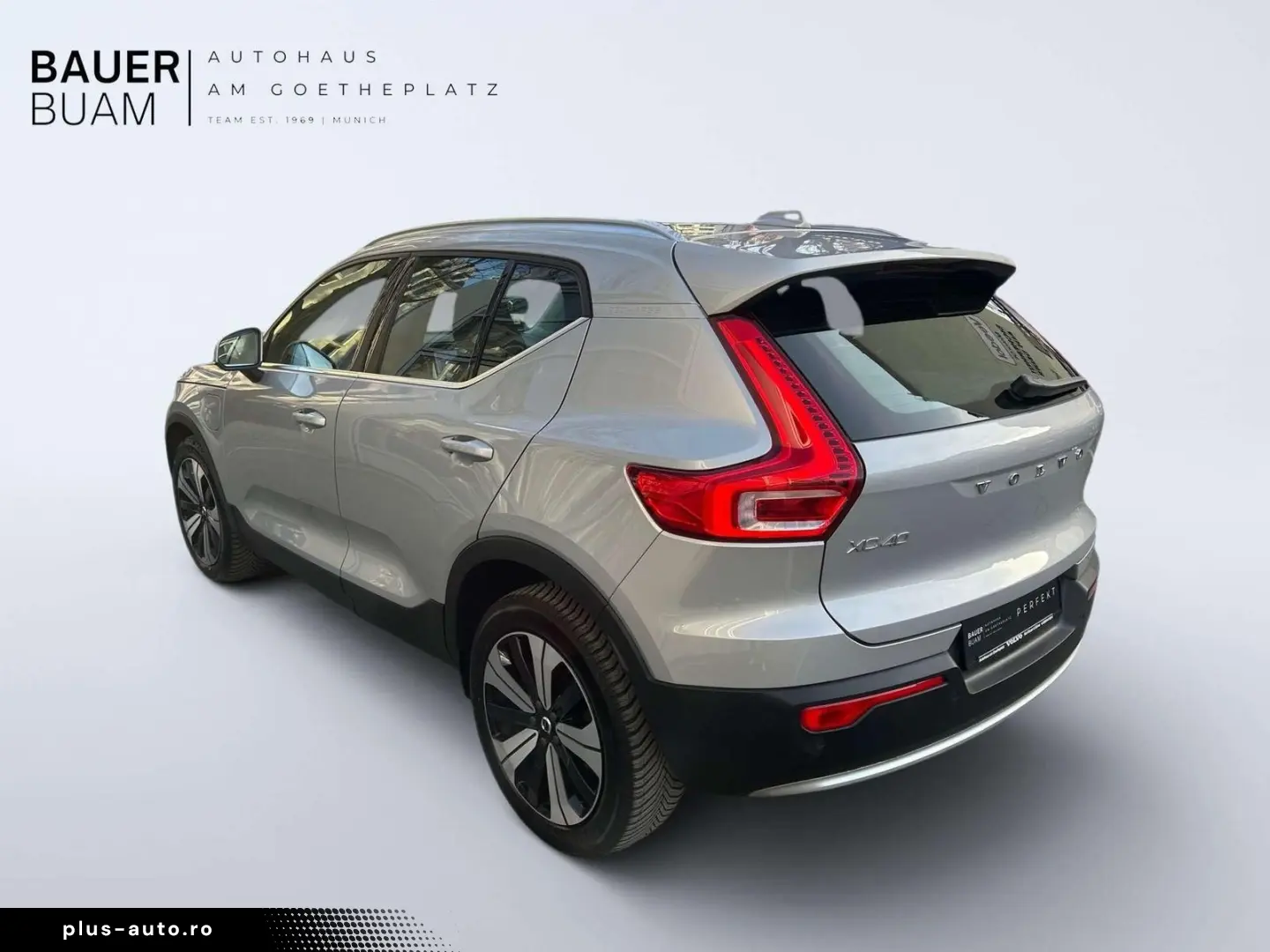 VOLVO XC40 Ultimate Bright Recharge Plug-In Hybrid 2WD