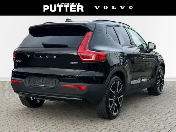 VOLVO XC40 B5 Benzin AWD Ultimate Dark