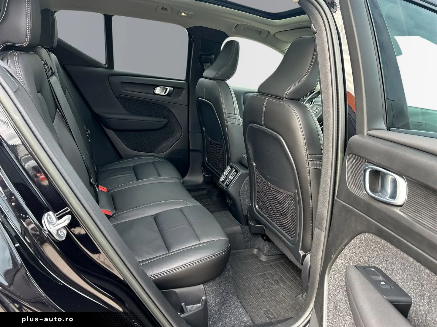 VOLVO XC40 B5 Benzin AWD Ultimate Dark