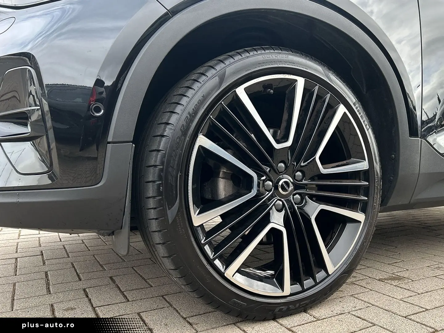 VOLVO XC40 B5 Benzin AWD Ultimate Dark