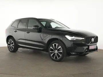 VOLVO XC60 Ultimate Dark Winter