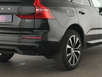 VOLVO XC60 Ultimate Dark Winter