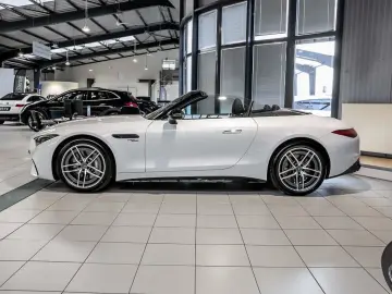 MERCEDES-BENZ SL 43 AMG