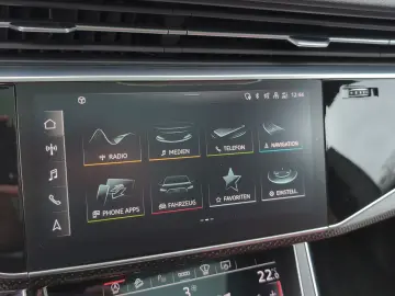 AUDI SQ8 4.0 TFSI qu HUD B&O Softcl AHK Pano ACC
