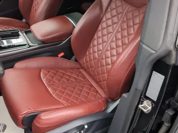 AUDI SQ8 4.0 TFSI qu HUD B&O Softcl AHK Pano ACC