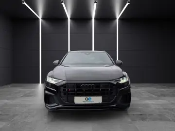 AUDI SQ8 4.0 TFSI qu HUD B&O Softcl AHK Pano ACC
