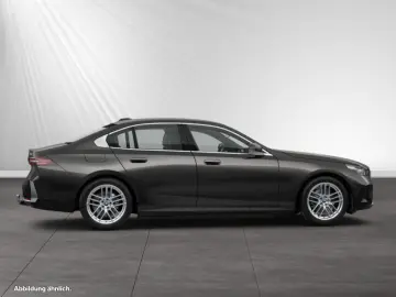 BMW 530e