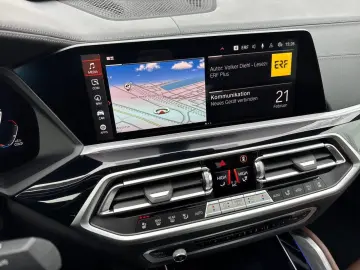 BMW X6 xDr 30dA M SPORT SkyL KomSi AHK 360  StHzg