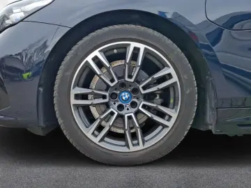 BMW 530 e M Sportpaket Navi H&K Head Up Park-Assiste