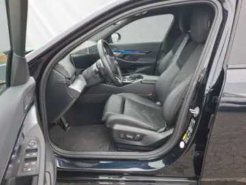 BMW 530 e M Sportpaket Navi H&K Head Up Park-Assiste