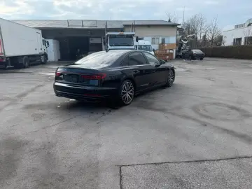 Audi A8 60 TFSI e L quattro