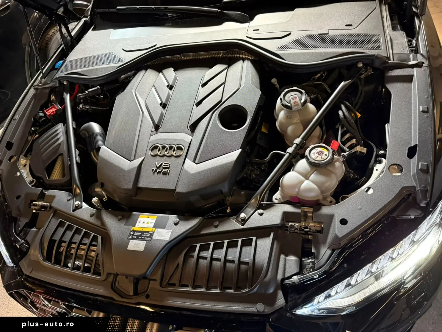 Audi A8 60 TFSI e L quattro