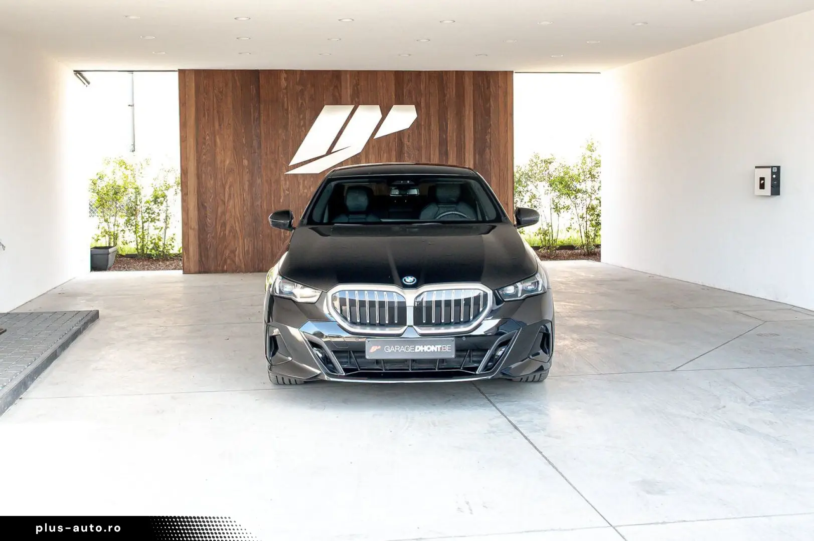 BMW 530 e M pack  Head-up  Bowers  Wilkins  360