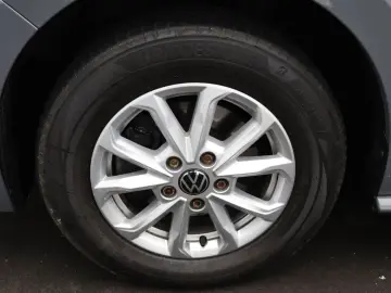 VW Multivan Life DSG   Navi  7-Sitze  LED  AHK  RFK