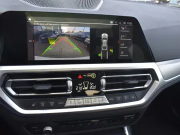 BMW 420 d Gran Coupé GLASDACH AHK M LENKRAD LEDER