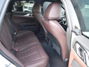 BMW 420 d Gran Coupé GLASDACH AHK M LENKRAD LEDER