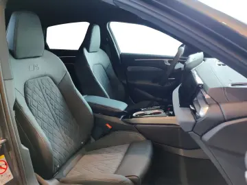 Audi A6 Limousine TDI quattro 150 kw S tronic edition