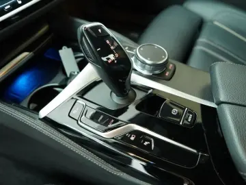 BMW 545e xDrive Limo M Sport