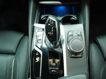 BMW 545e xDrive Limo M Sport