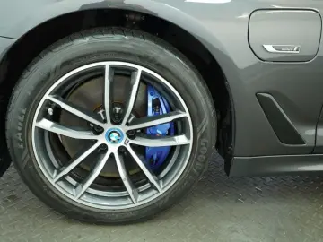 BMW 545e xDrive Limo M Sport