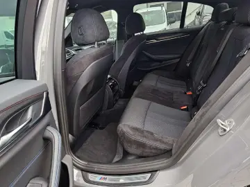 BMW 545 545 e xDrive M Sport