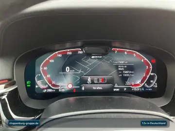 BMW 545e xDrive Limousine Luxury Line Head-Up Navi