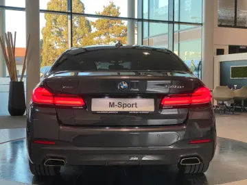 BMW 545e xDr M-Sport Laser Memory SurrView HUD ACC