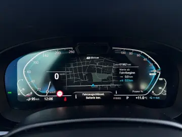 BMW 545e xD MSportpaket Head Up 4Zon.Klim Laserlicht