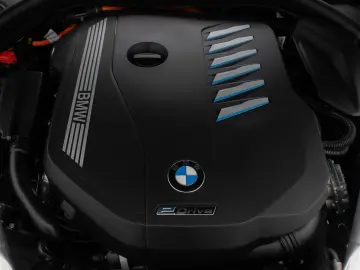 BMW 545e xD M Sport Kamera DAB 4xKlima Alarm 19Zoll