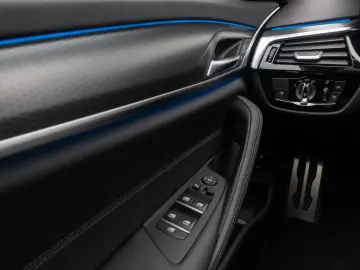 BMW 545e xD M Sport Kamera DAB 4xKlima Alarm 19Zoll