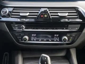 BMW 545e xDrive M Sportpaket HeadUp Adaptiv Laser