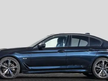 BMW 545e xDrive M Sport