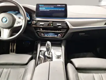 BMW 545e xDrive Limousine M Sport AHK Harman K