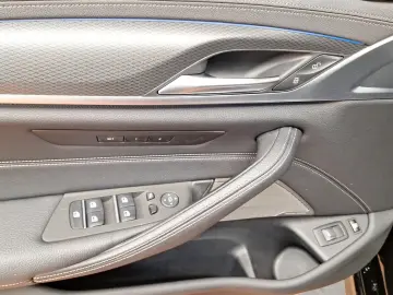 BMW 545e xDrive Limousine M Sport AHK Harman K