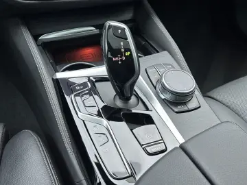 BMW 545e Luxury HUD H K PA  St Go Laser GSD Massage