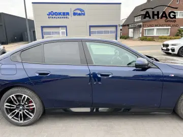 BMW 530e xDrive Limousine