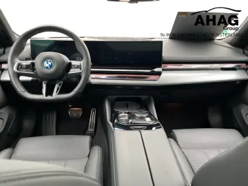 BMW 530e xDrive Limousine