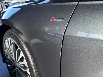 Audi A6 45 TDI quattro S-LINE HD-Matrix Pano Virtual