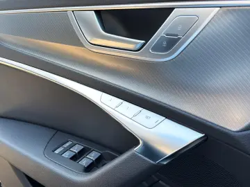 Audi A6 45 TDI quattro S-LINE HD-Matrix Pano Virtual