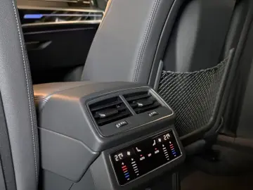 Audi A6 45 TDI quattro S-LINE HD-Matrix Pano Virtual