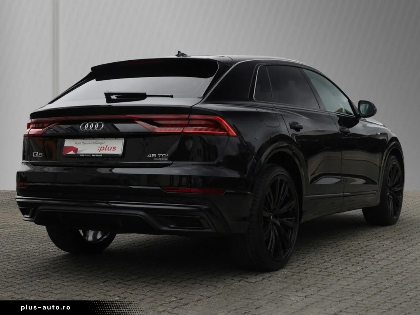 AUDI Q8 45 TDI quattro S line tiptronic