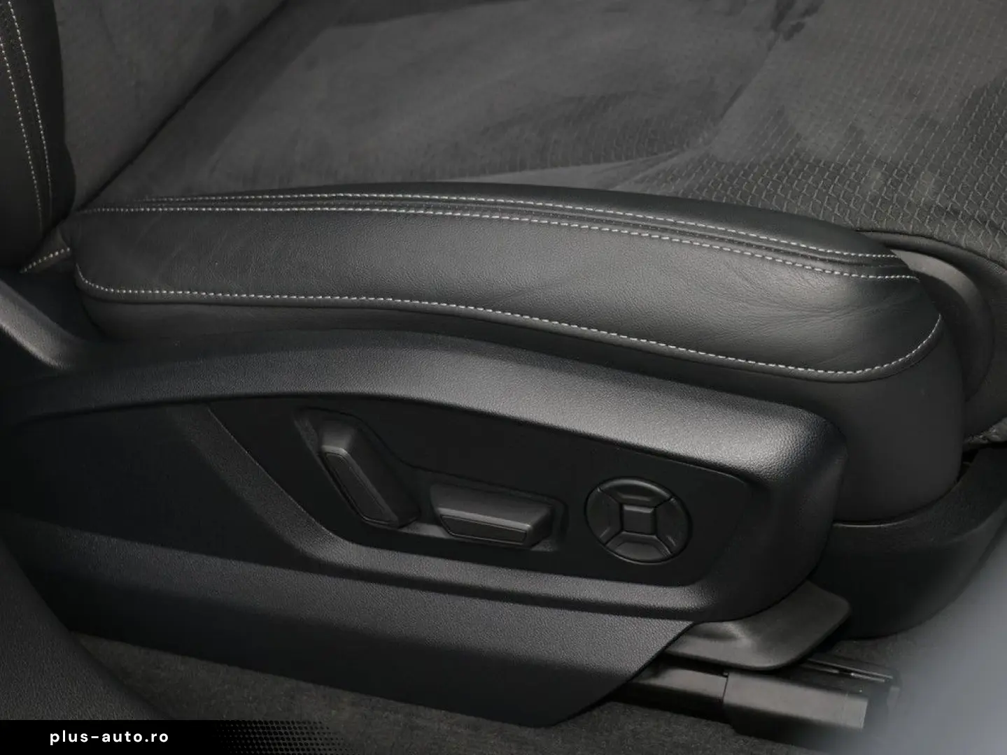 AUDI Q8 45 TDI quattro S line tiptronic