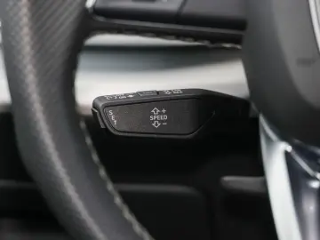 AUDI Q8 45 TDI quattro S line tiptronic